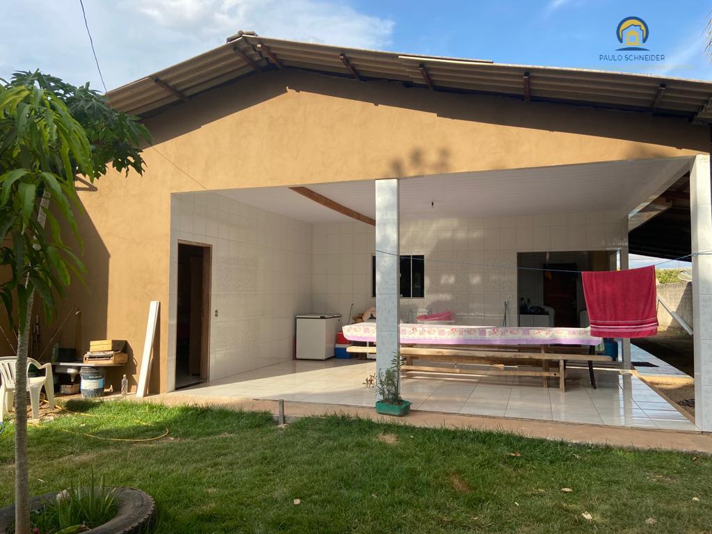 Casa na Avenida do Bairro Cotrel